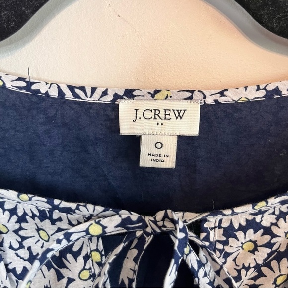 J. Crew Printed Flutter-Sleeve Floral Mini Dress 0 - Picture 8 of 12